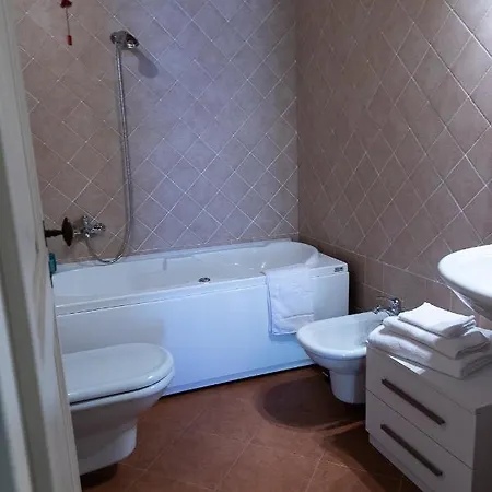 Serafini Home 6 Con Piscina 20Km Dal Mare By Yohome Bargni